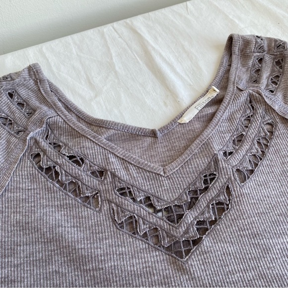 Ellison V-Neck Tunic - Picture 10 of 10